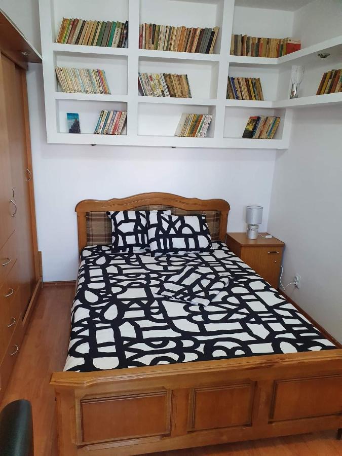 Apartament Cu Regim Hotelier In Dr.Tr. Severin Drobeta Turnu Severin Ngoại thất bức ảnh