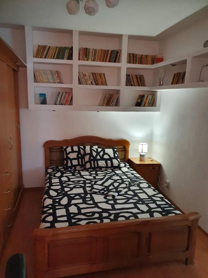 Apartament Cu Regim Hotelier In Dr.Tr. Severin Drobeta Turnu Severin Ngoại thất bức ảnh